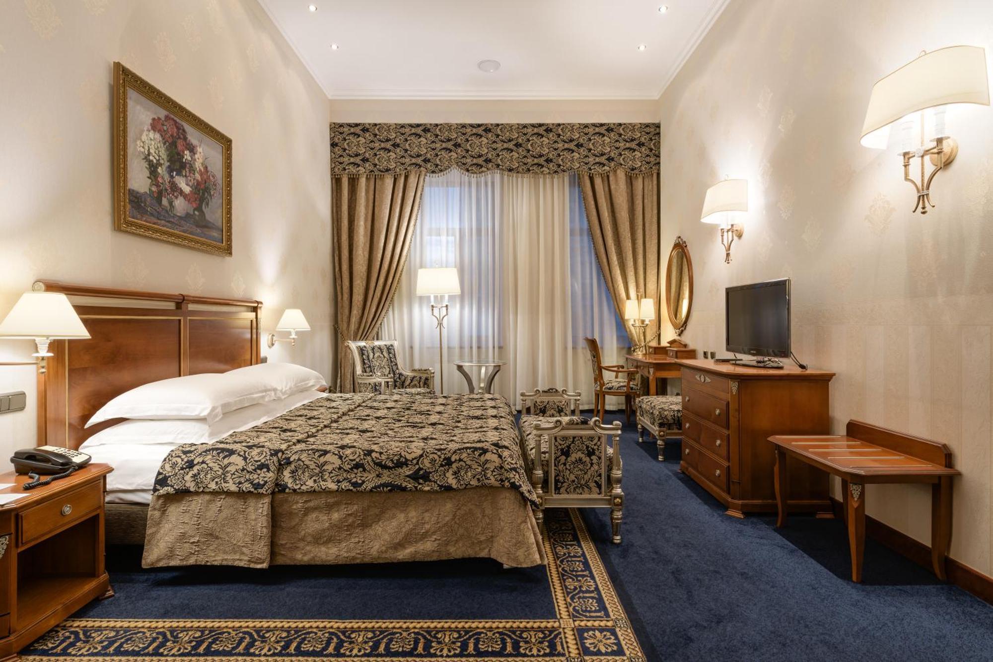 Premier Palace Hotel Kiev Phòng bức ảnh