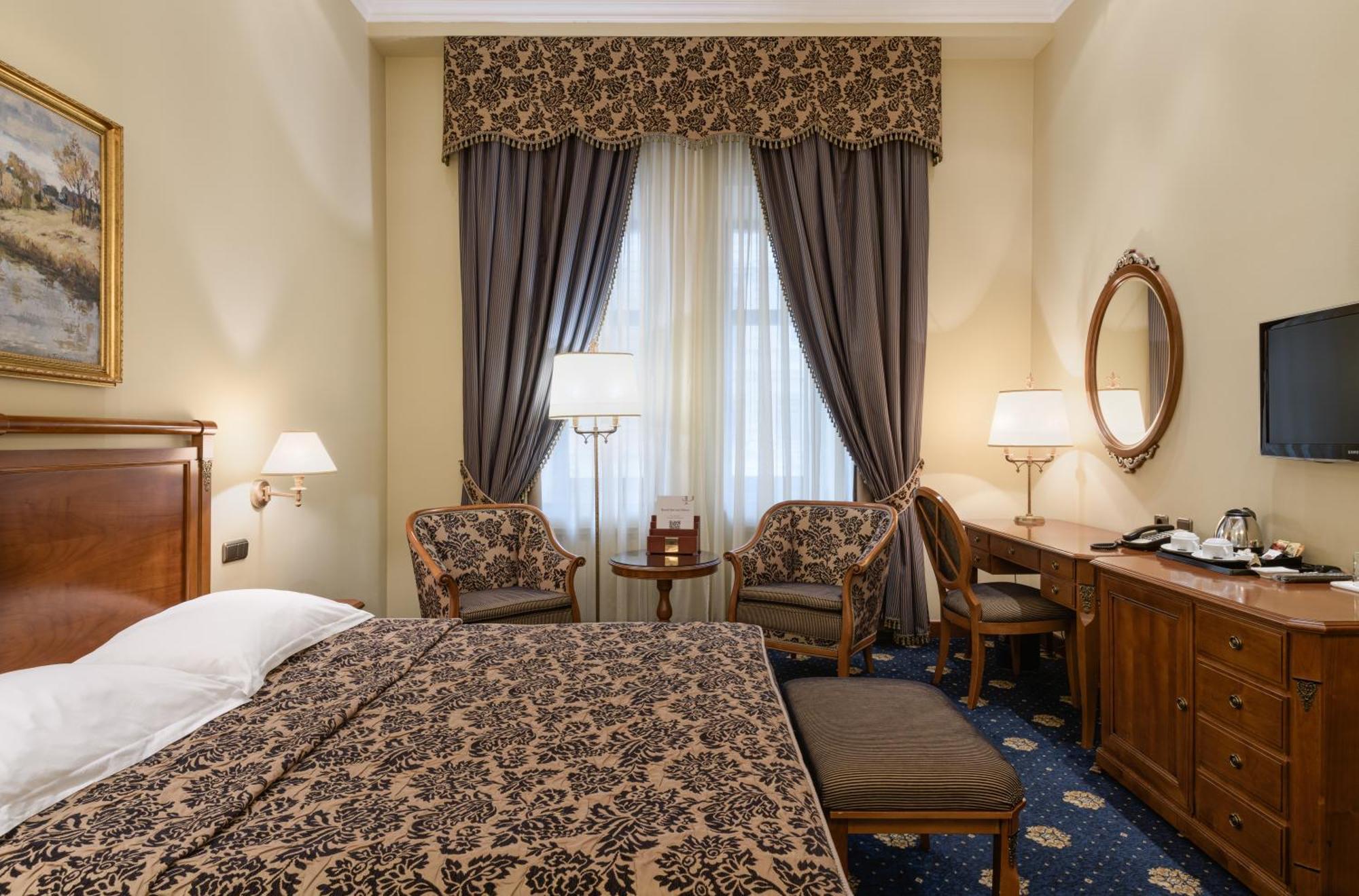 Premier Palace Hotel Kiev Phòng bức ảnh