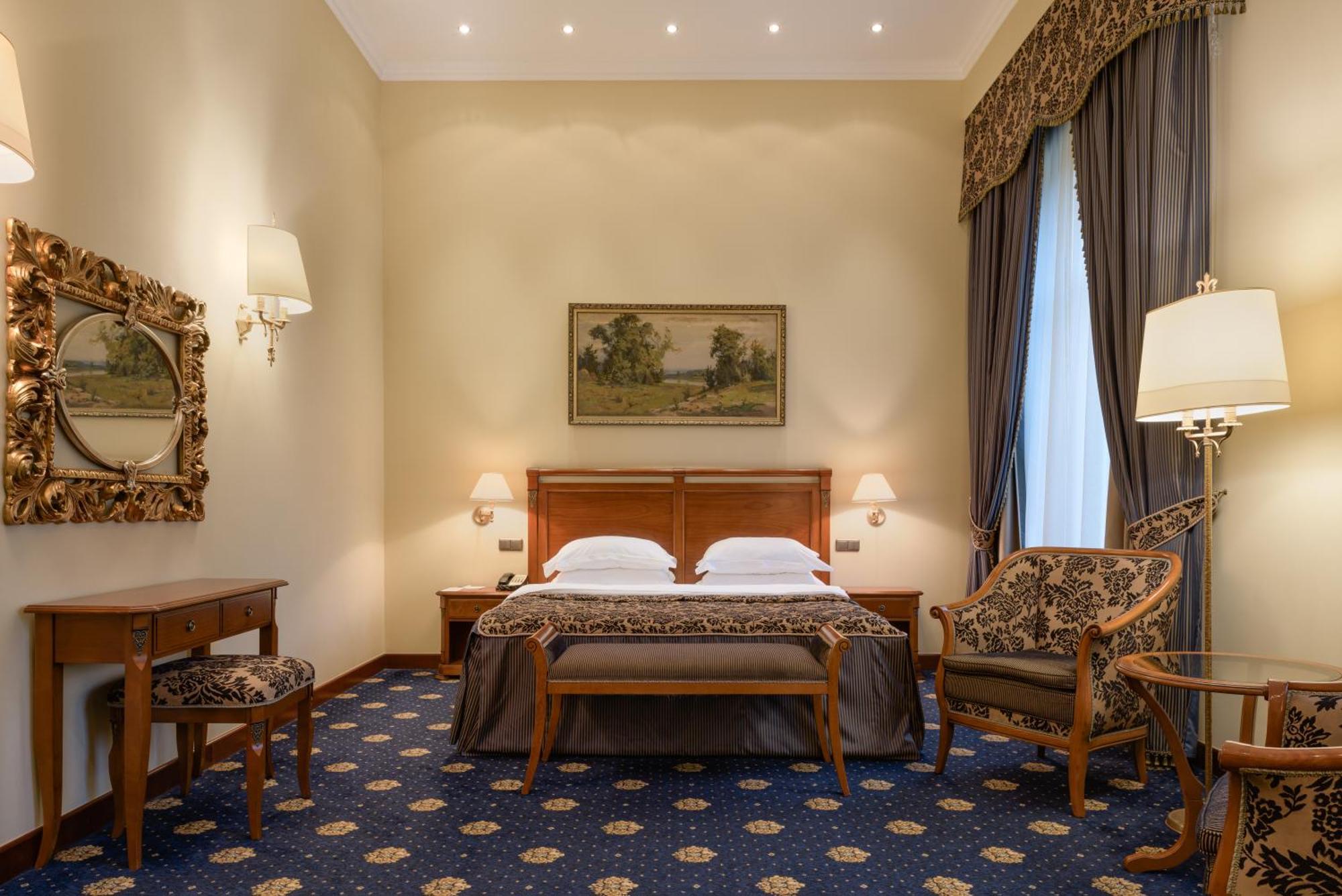 Premier Palace Hotel Kiev Phòng bức ảnh