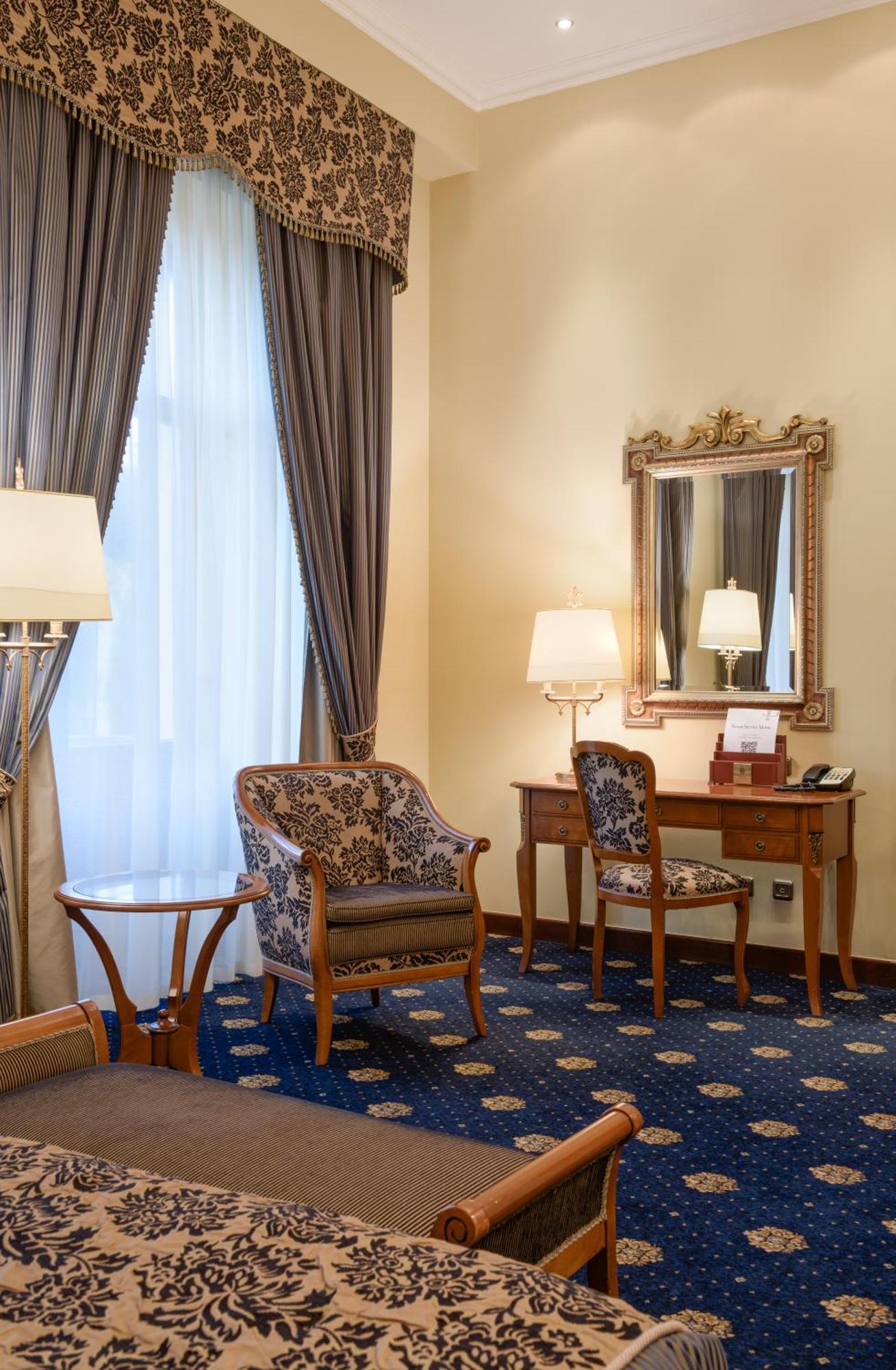 Premier Palace Hotel Kiev Phòng bức ảnh
