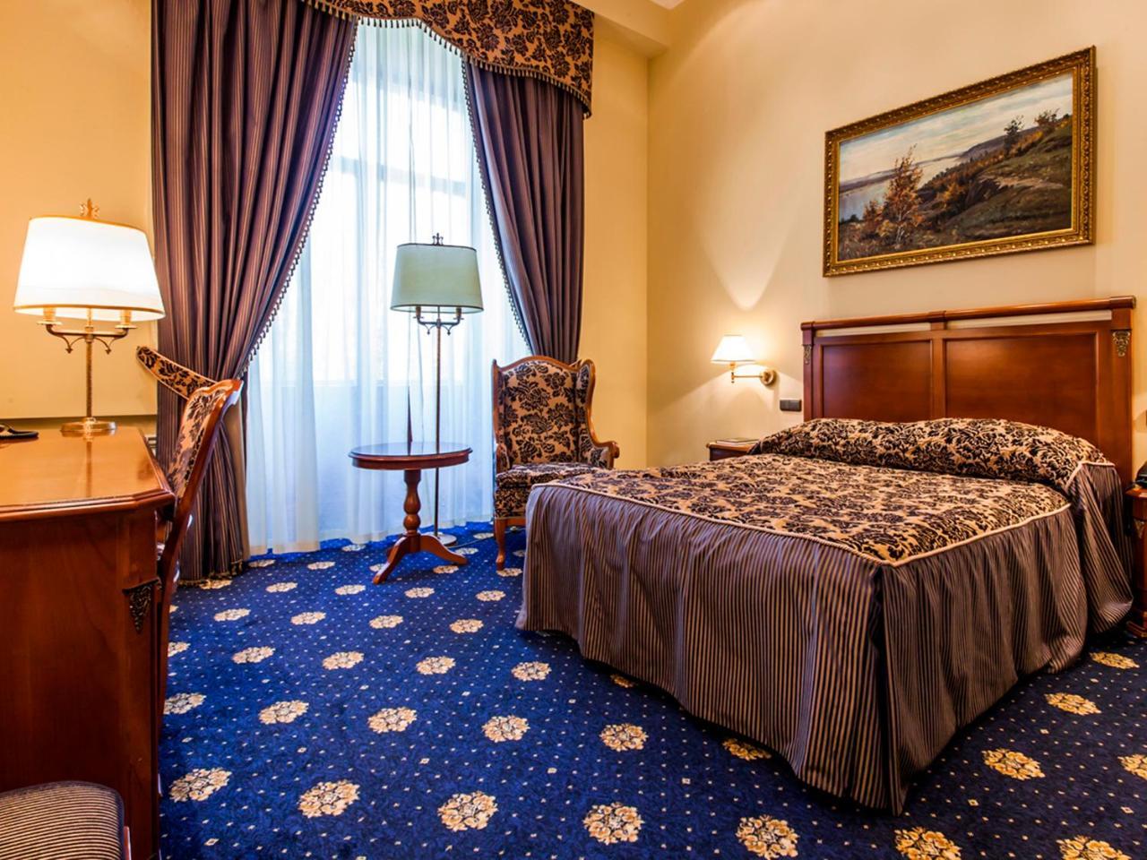 Premier Palace Hotel Kiev Ngoại thất bức ảnh